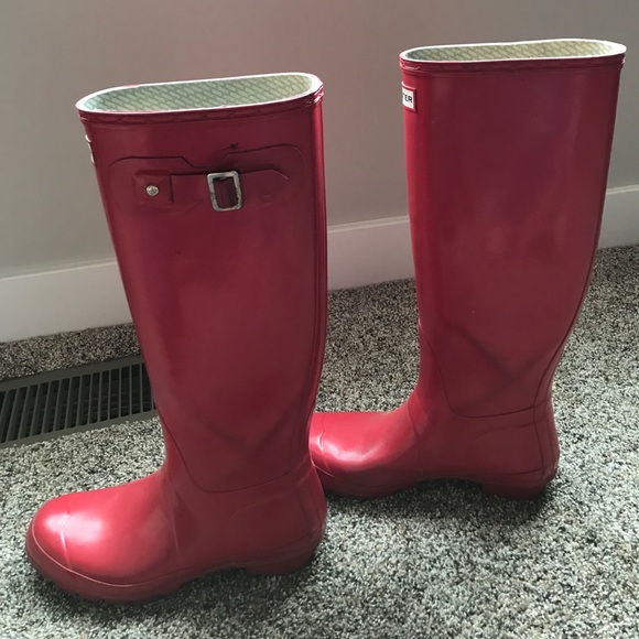 Red Hunter Boots - Picture 6 of 7